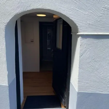 Lägenhet 1-5 Zr- Einliegerwohnung By Interhome *