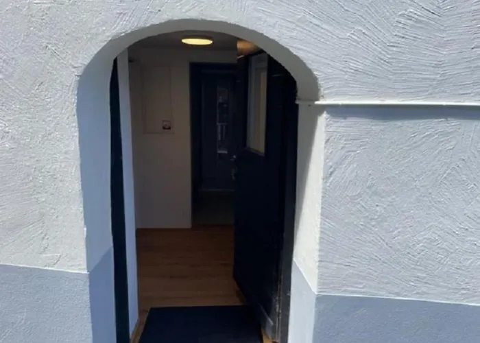 Apartamento 1-5 Zr- Einliegerwohnung By Interhome *