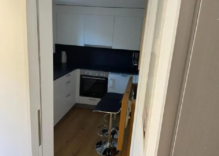 Apartamento 1-5 Zr- Einliegerwohnung By Interhome Lavin